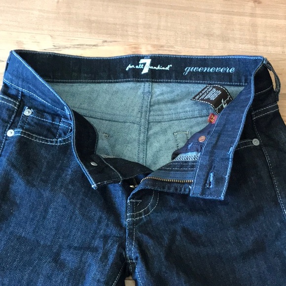 7 For All Mankind Gwenevere Jeans - Picture 6 of 7